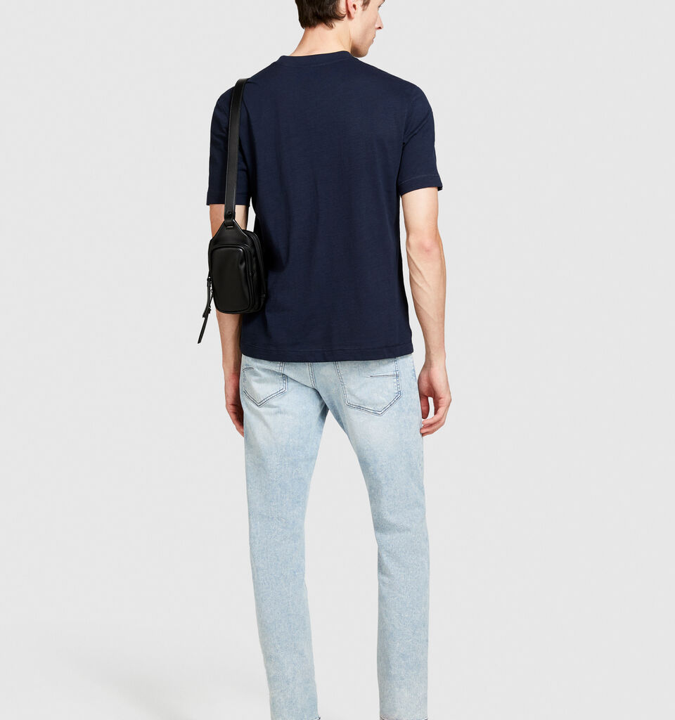 T-shirt with print in organic cotton - men's short sleeve t-shirts - Dark Blue | Sisley image number 3